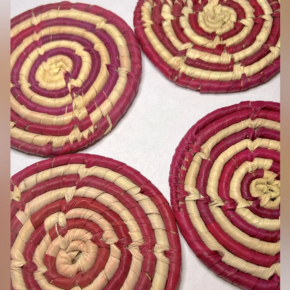 Set Of 4 Boho Bohemian‎ Woven Magenta And Natural Drink Coasters
